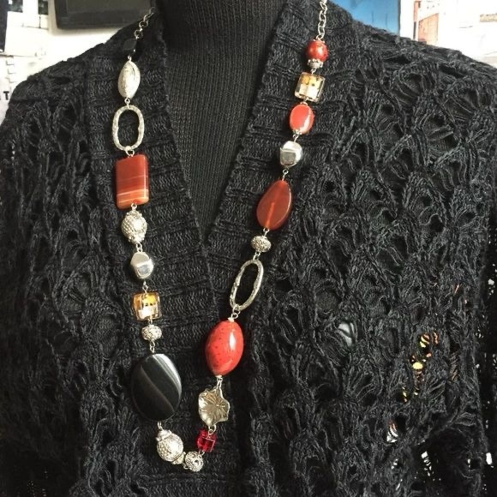 Premier Designs- ignite necklace
